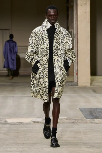 Look 51